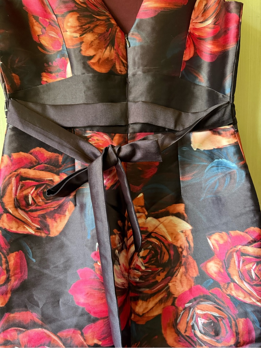 Kay Unger Floral Satin Cocktail Dress in Black with Orange-Pink Blooms - Picture 5 of 9
